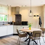 2 Bedroom Awesome In Semesterbostad *