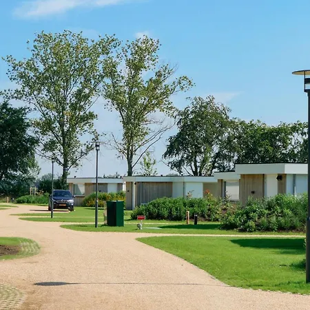 2 Bedroom Awesome In Prázdninový dům *