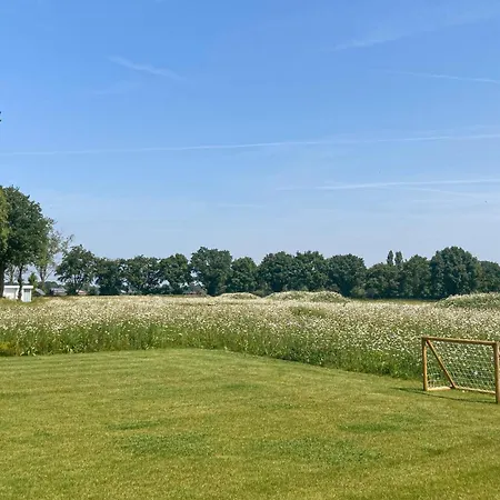 2 Bedroom Awesome In Afferden (Limburg)