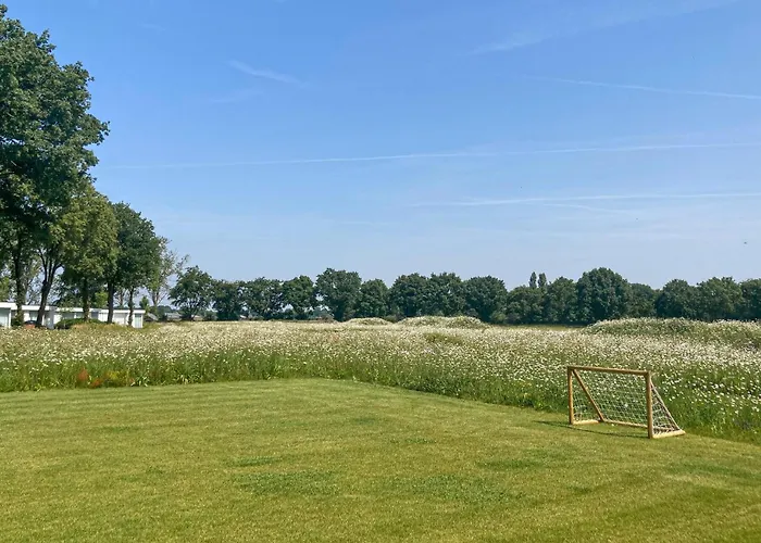 2 Bedroom Awesome In Afferden (Limburg)