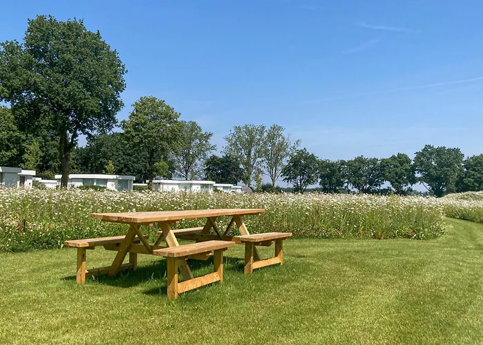 2 Bedroom Awesome In