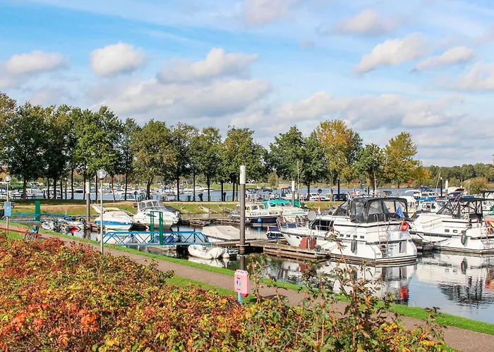 2 Bedroom Awesome In Afferden (Limburg)