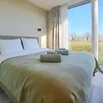 2 Bedroom Awesome In Afferden