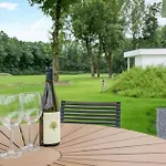 2 Bedroom Awesome In